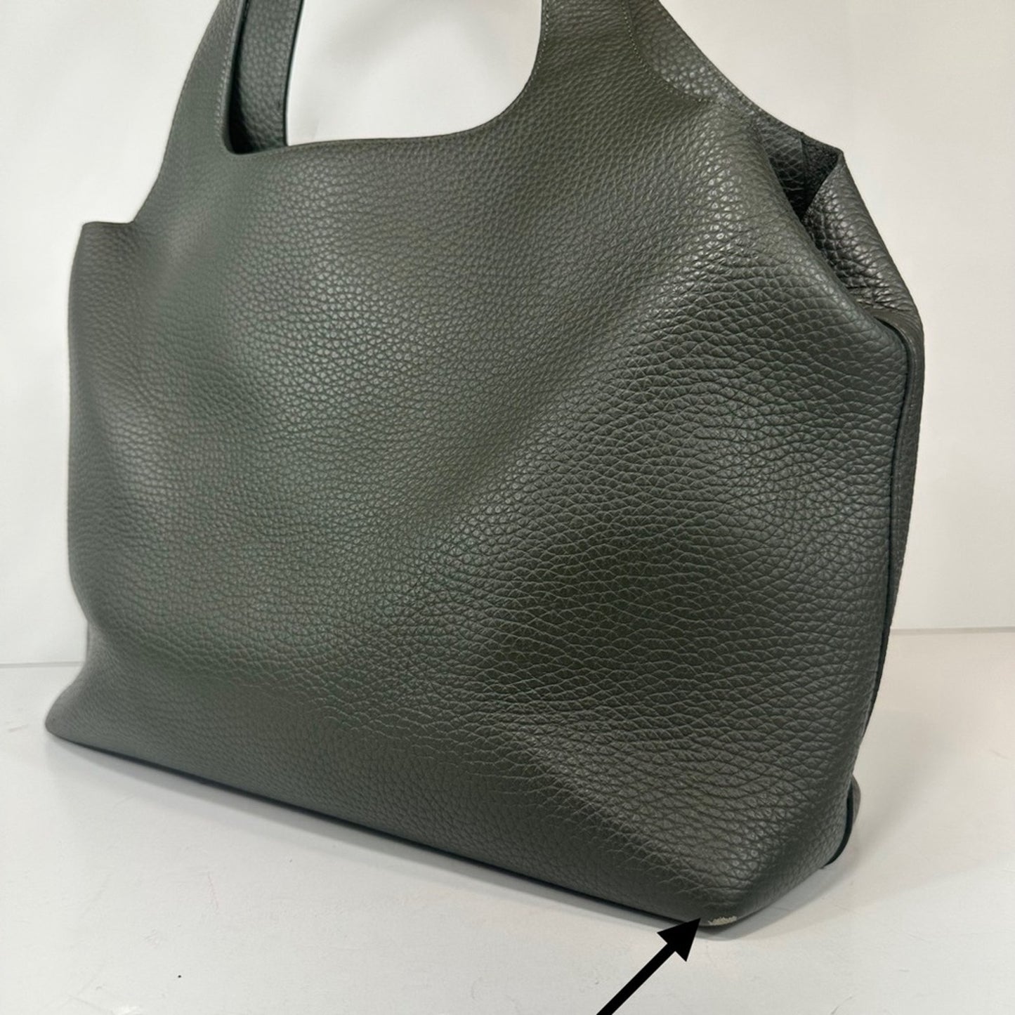 Cuyana System Tote 16-inch Pebbled Leather Dark Olive Green Minimalist Handbag