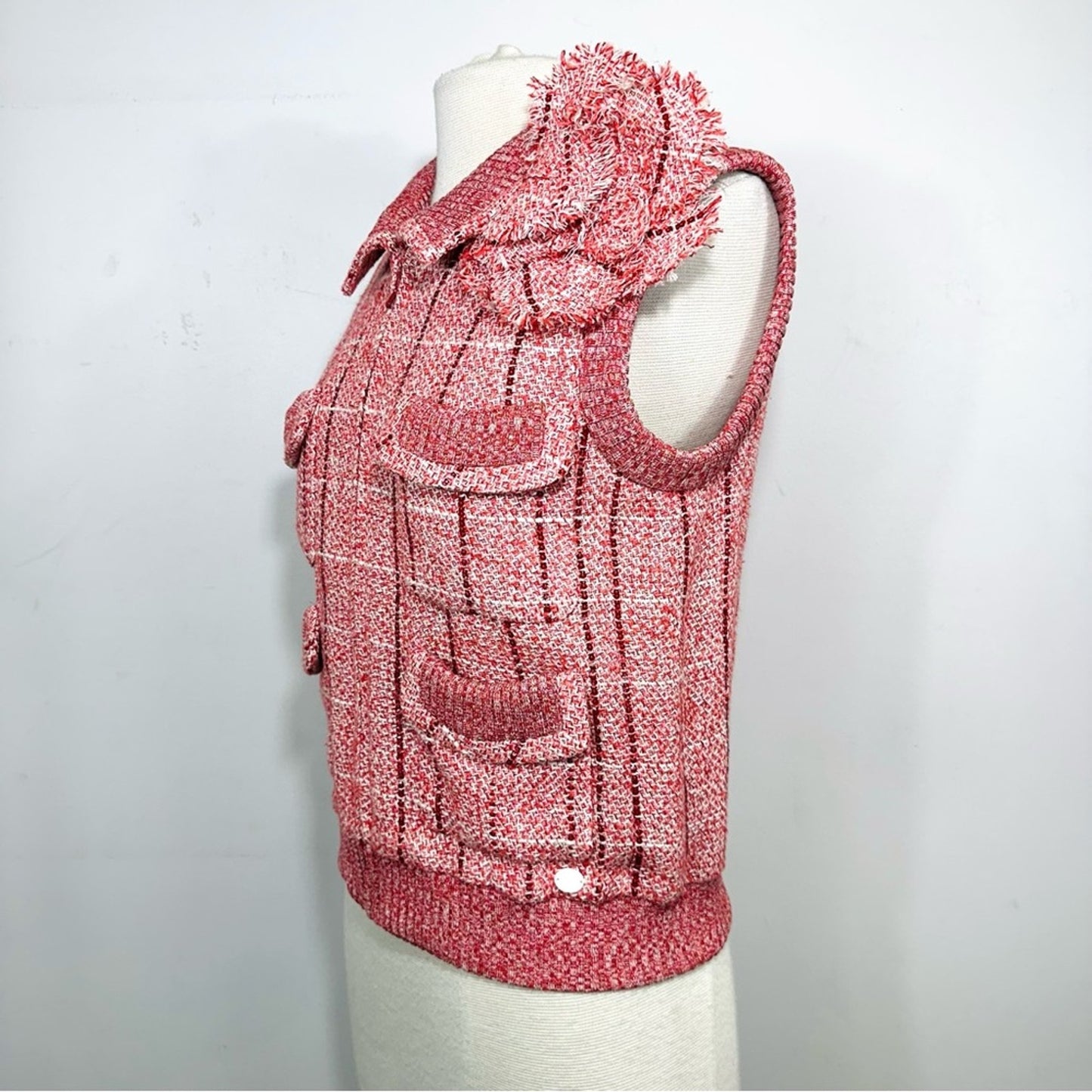 Chanel 2001 Vintage Karl Lagerfeld Spring Red White Sequin Tweed Vest FR 38 US 6