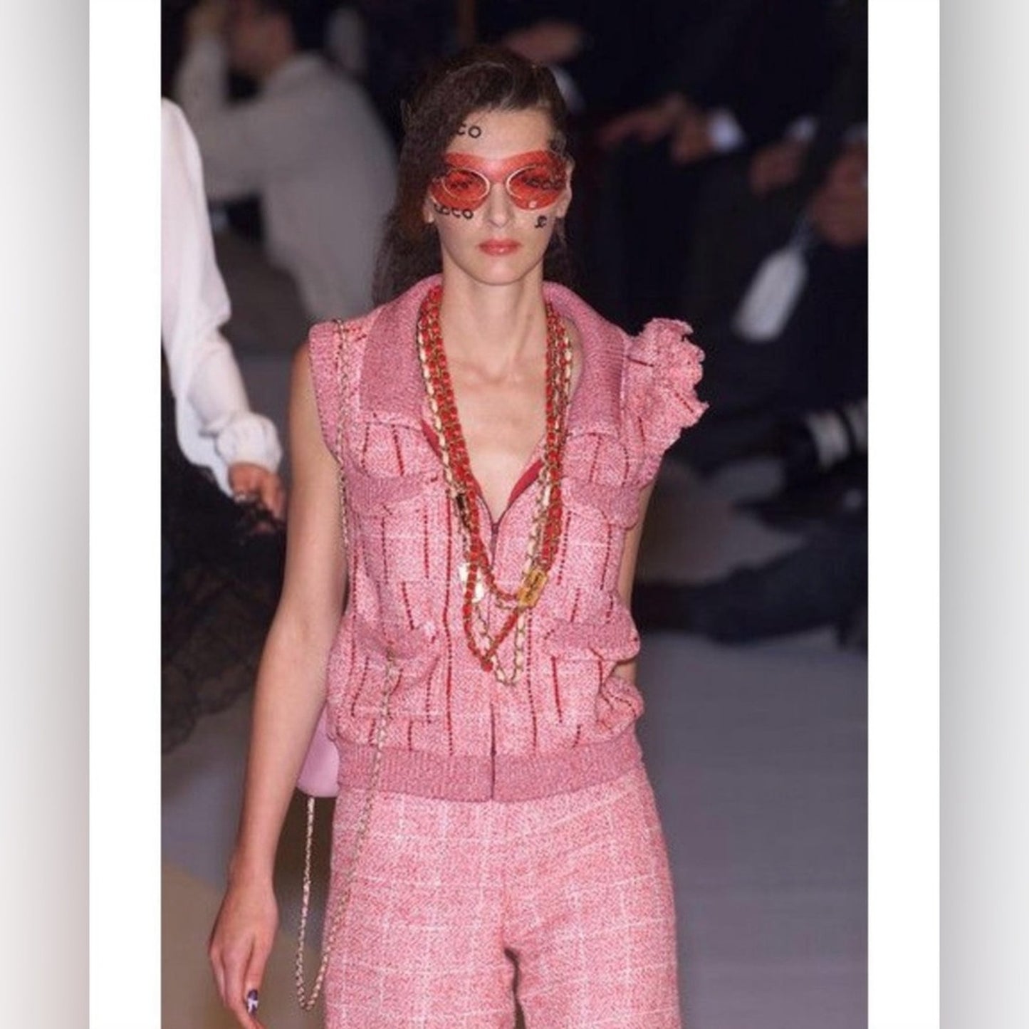 Chanel 2001 Vintage Karl Lagerfeld Spring Red White Sequin Tweed Vest FR 38 US 6