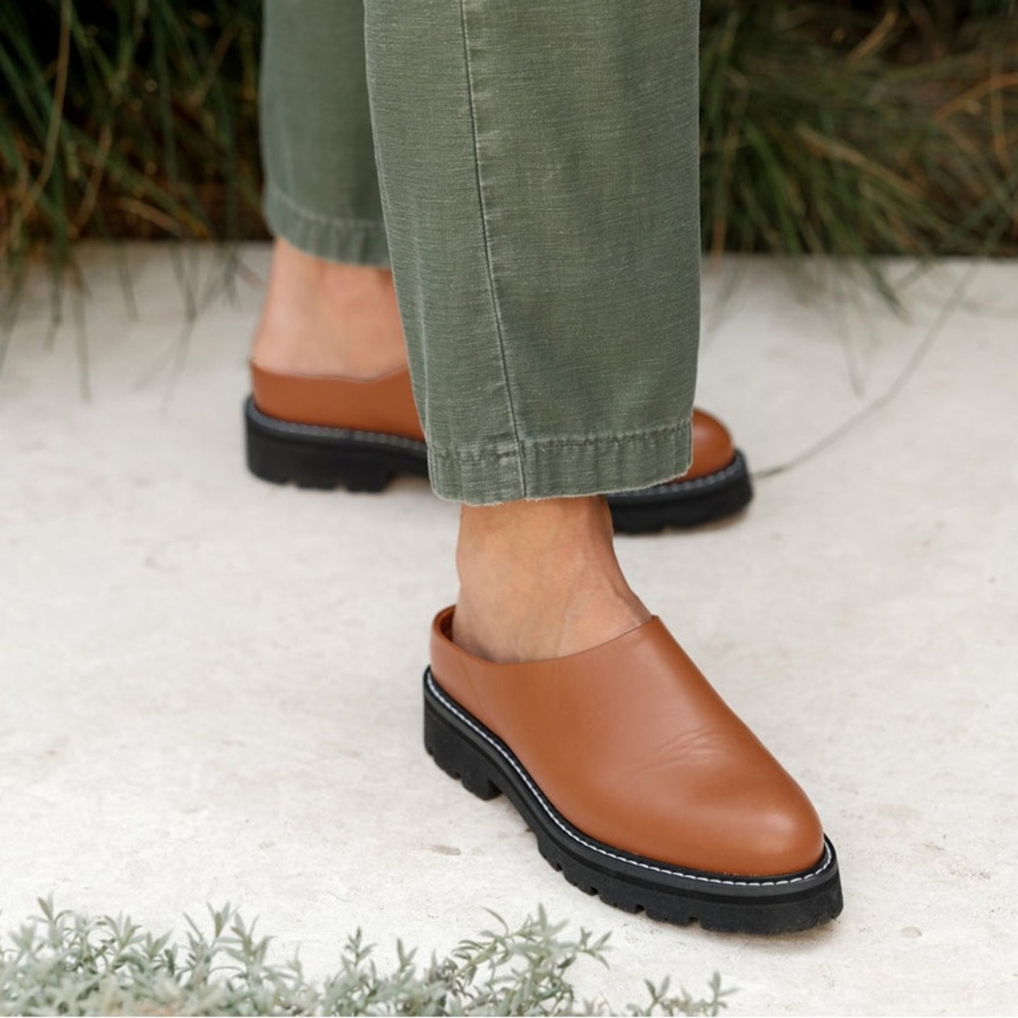 JENNI KAYNE Leather Canyon Brown Chunky Slip on Lug Mule Size EU 37 US 7