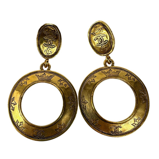 CHANEL Vintage 1987 logo engraved Medallion Hoop clip on earrings