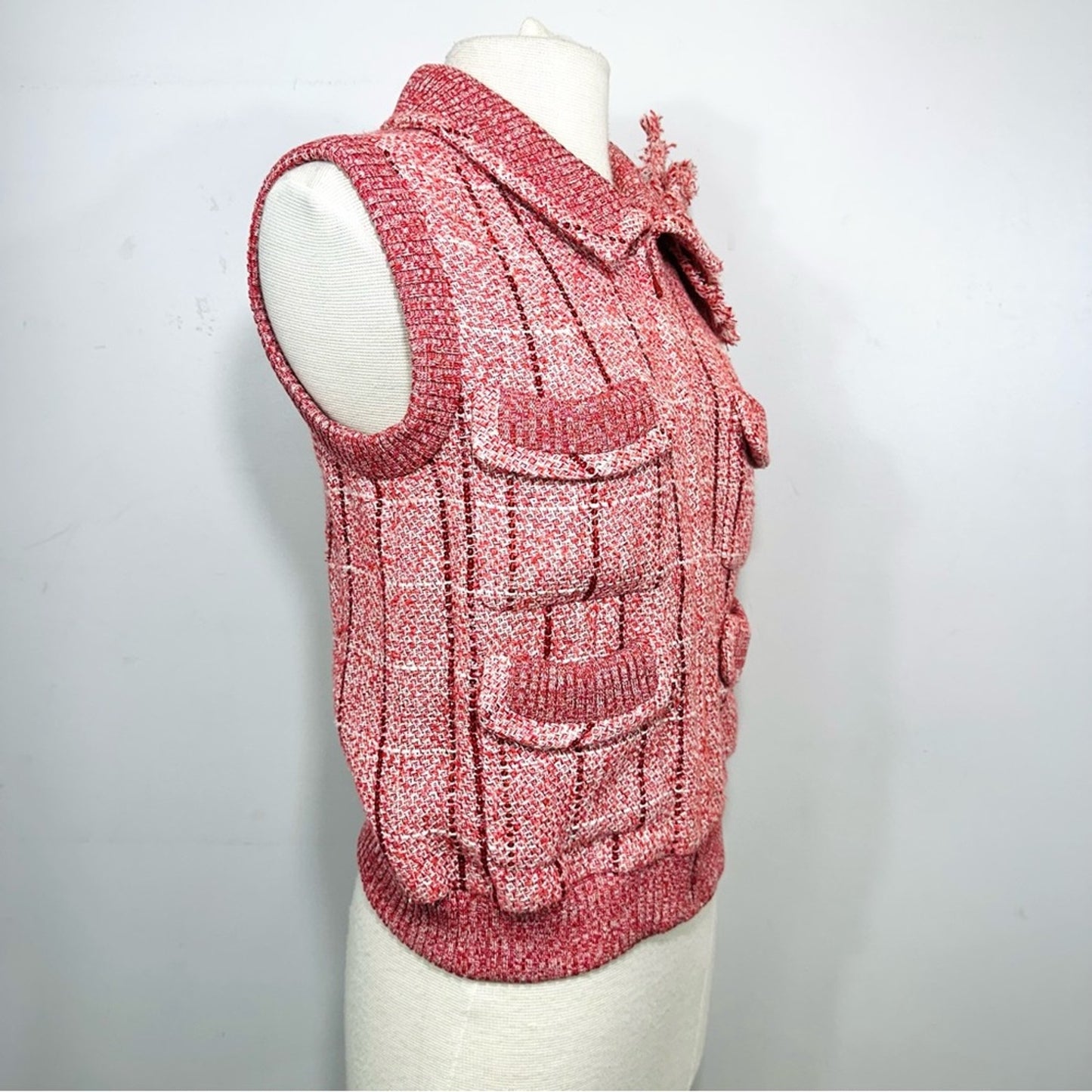 Chanel 2001 Vintage Karl Lagerfeld Spring Red White Sequin Tweed Vest FR 38 US 6