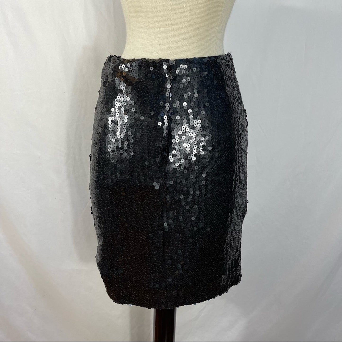 Chanel Spring 2007 NWT Black Gunmetal Sequin Pencil Skirt Interlocking CC zipper